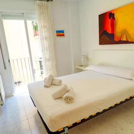 Lucy By Hello Homes Sitges