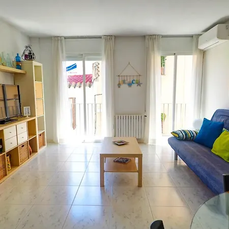 Lucy By Hello Homes *