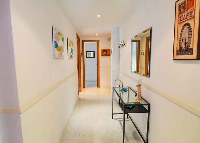 Lucy By Hello Homes Sitges