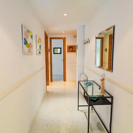 Lucy By Hello Homes Sitges